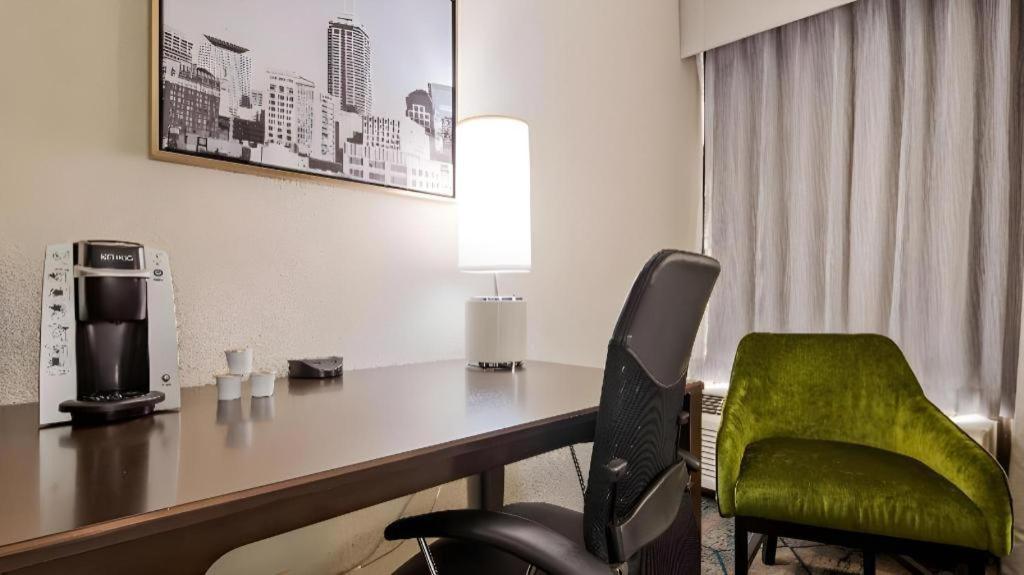 Best Western Plus Indianapolis Nw Hotel Bagian luar foto