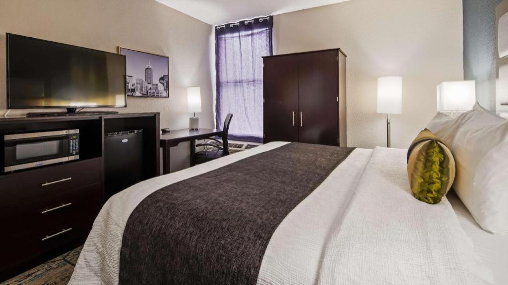 Best Western Plus Indianapolis Nw Hotel Bagian luar foto